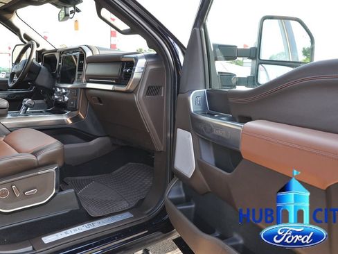 Used 2025 Ford F150 King Ranch AWD/4WD image 17