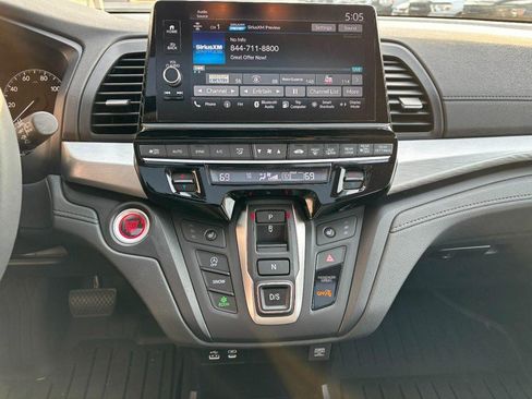 Used 2026 Honda Odyssey EX-L image 17