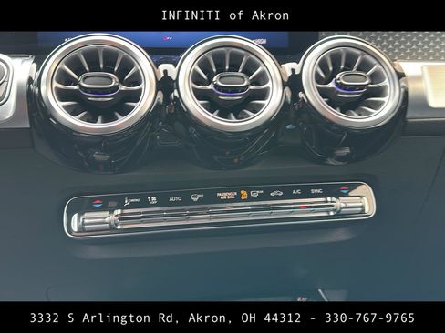 Used 2024 Mercedes-Benz GLB 250 4MATIC image 50