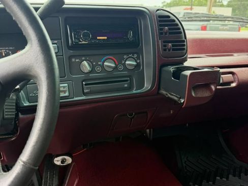 Used 1996 Chevrolet Silverado 1500 4x4 Extended Cab image 12
