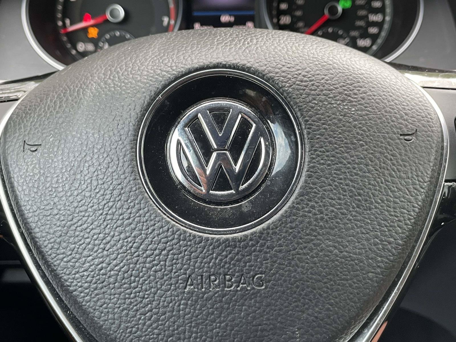 Used 2019 Volkswagen Atlas SE FWD image 24