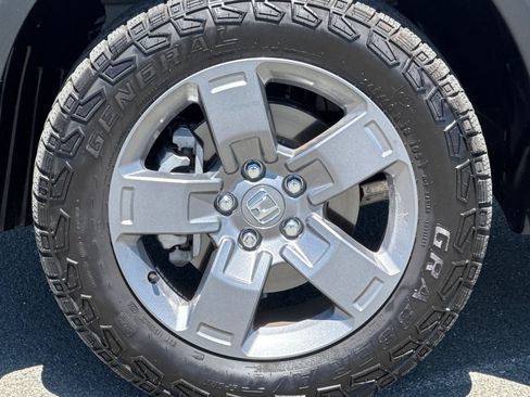 Used 2025 Honda Ridgeline TrailSport image 26