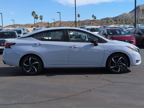 New 2025 Nissan Versa SR w/ Trunk Package image 5