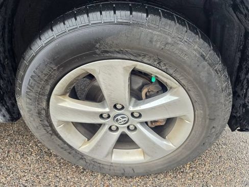 Used 2015 Toyota RAV4 XLE AWD/4WD image 11