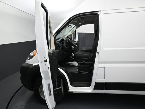 Used 2021 RAM ProMaster 1500 w/ Convenience Group FWD image 14