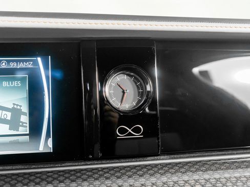 Used 2024 Rolls-Royce Ghost Black Badge w/ Black Badge Ghost Package image 40