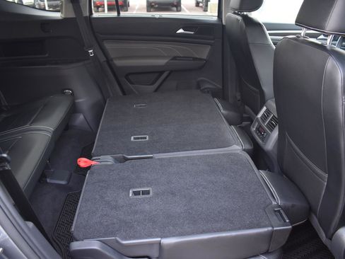 Used 2022 Volkswagen Atlas SE image 57