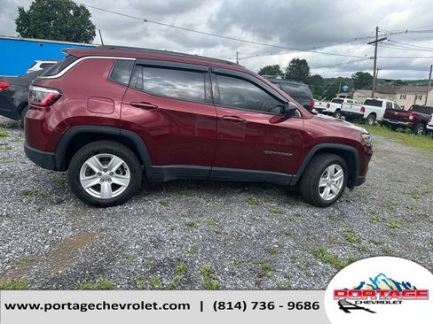 Used 2022 Jeep Compass Latitude w/ Convenience Group AWD/4WD image 7