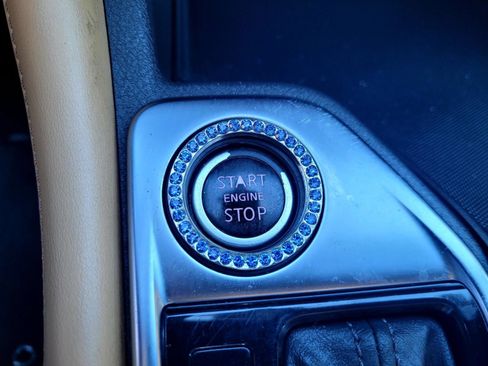 Used 2020 Nissan Sentra SV w/ SV Premium Package FWD image 30
