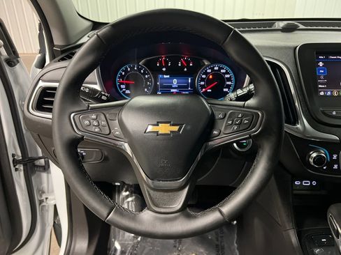 Certified 2024 Chevrolet Equinox LT AWD/4WD image 19