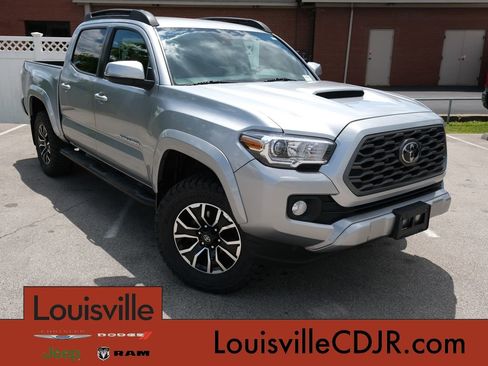 Used 2023 Toyota Tacoma TRD Sport AWD/4WD image 1