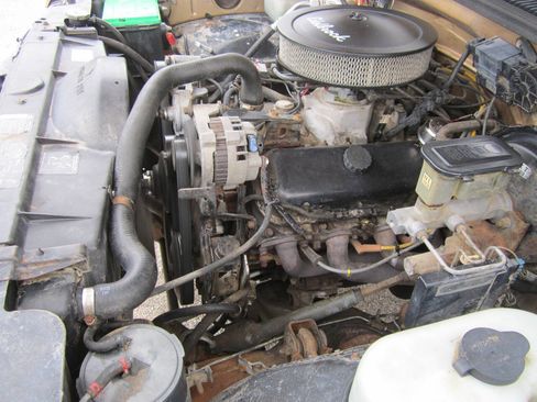 Used 1989 Chevrolet Silverado 3500 2WD Extended Cab image 17