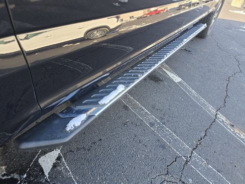 Used 2019 Ford F150 XLT w/ Equipment Group 302A Luxury image 17