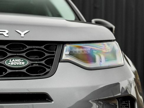 New 2025 Land Rover Discovery Sport S image 6