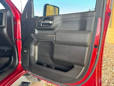 Used 2022 GMC Sierra 2500 AT4 w/ AT4 Premium Plus Package AWD/4WD image 29