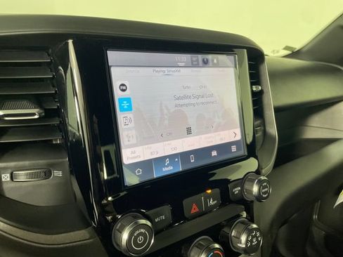 New 2026 RAM 1500 Express AWD/4WD image 5