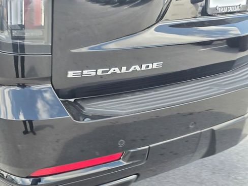 New 2026 Cadillac Escalade Platinum Sport AWD/4WD image 11