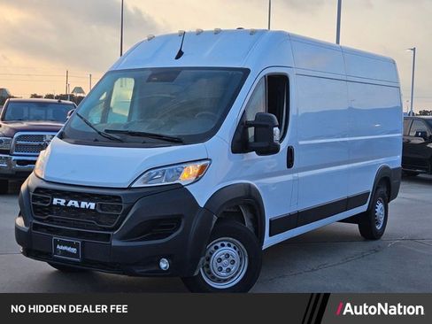 Used 2026 RAM ProMaster 2500 w/ Convenience Group FWD image 1
