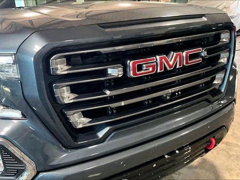Used 2019 GMC Sierra 1500 AT4 w/ AT4 Premium Package AWD/4WD image 31