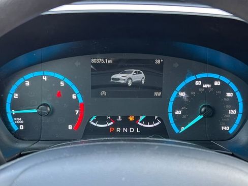 Used 2020 Ford Escape SE image 17