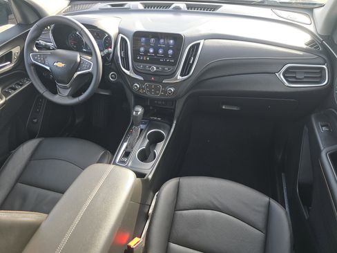 Used 2021 Chevrolet Equinox Premier w/ Redline Edition image 17