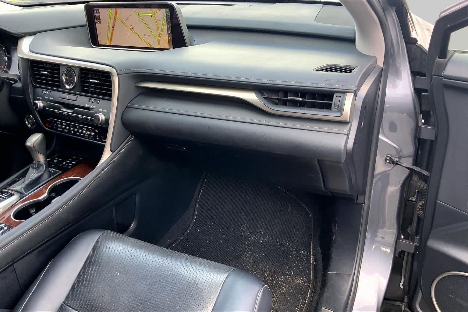 Used 2018 Lexus RX 350L AWD image 19