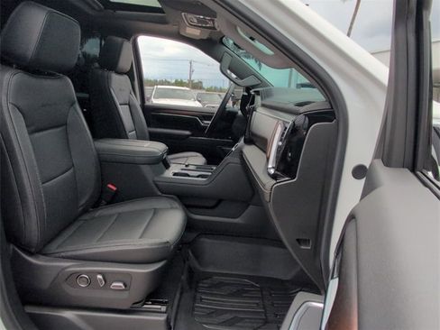 Certified 2024 GMC Sierra 2500 Denali w/ Denali Reserve Package image 18