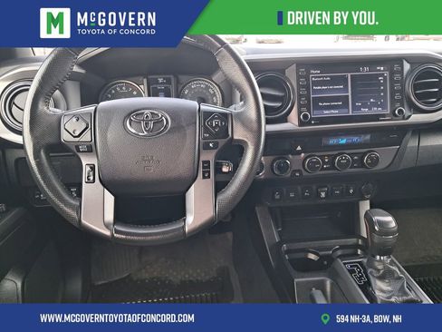 Used 2021 Toyota Tacoma TRD Off-Road w/ Technology Package image 17