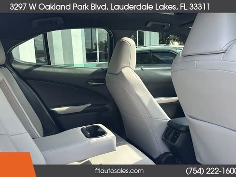 Used 2019 Lexus UX 200 w/ Premium Package FWD image 50