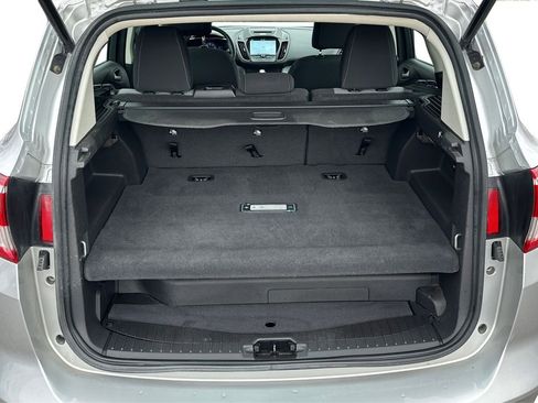 Used 2017 Ford C-MAX Energi SE w/ Equipment Group 401A image 11