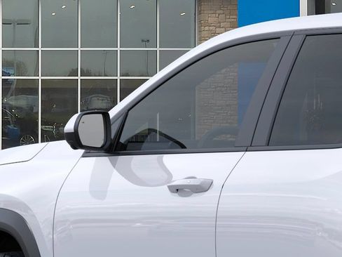 New 2027 Chevrolet Equinox LT w/ Convenience Package II FWD image 12