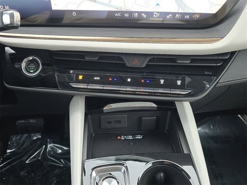 New 2026 Buick Envision Avenir image 22