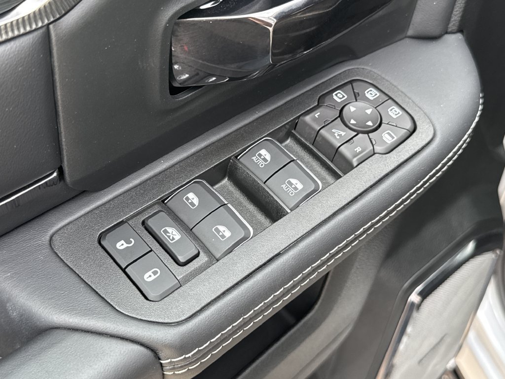 New 2026 RAM 2500 Rebel w/ Rebel Level 2 Equipment Group AWD/4WD image 11