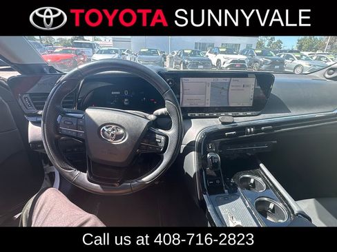Used 2021 Toyota Mirai XLE w/ Advanced Technology Package image 4