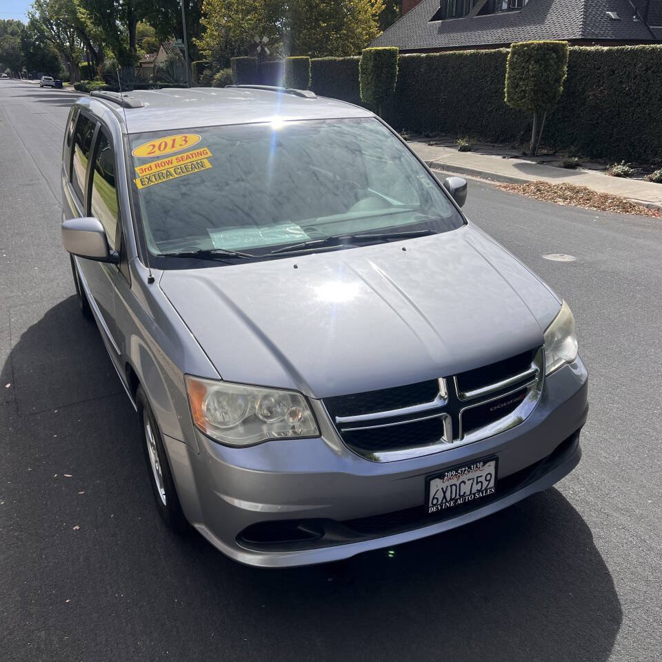 Used 2013 Dodge Grand Caravan SXT FWD image 11