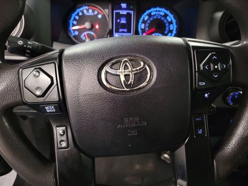 Used 2021 Toyota Tacoma SR image 19