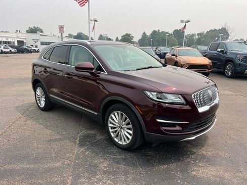 Used 2019 Lincoln MKC Premiere AWD/4WD image 3