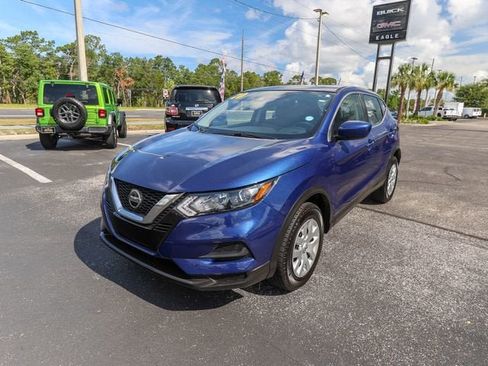 Used 2020 Nissan Rogue Sport S FWD image 3