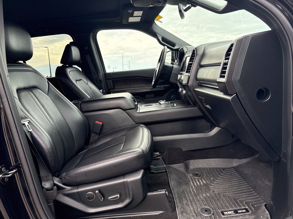 Used 2021 Ford Expedition Limited w/ Cargo Package RWD image 10