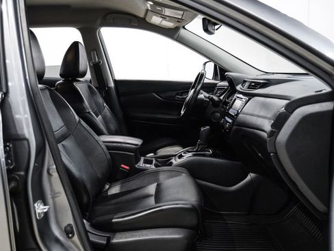 Used 2018 Nissan Rogue SL AWD/4WD image 37