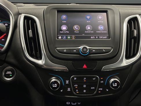 Used 2020 Chevrolet Equinox LT AWD/4WD image 13
