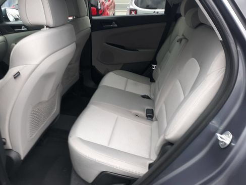 Used 2016 Hyundai Tucson SE w/ Option Group 02 image 7