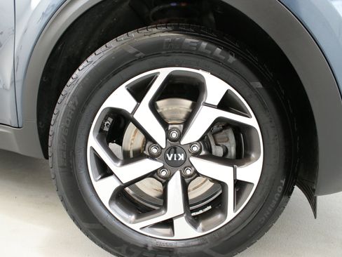 Used 2020 Kia Sportage LX w/ LX Popular Package AWD/4WD image 33