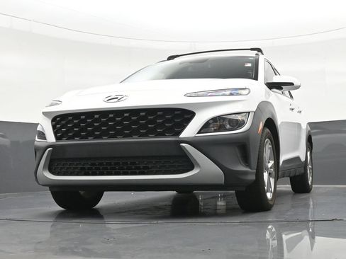 Used 2022 Hyundai Kona SEL FWD image 30