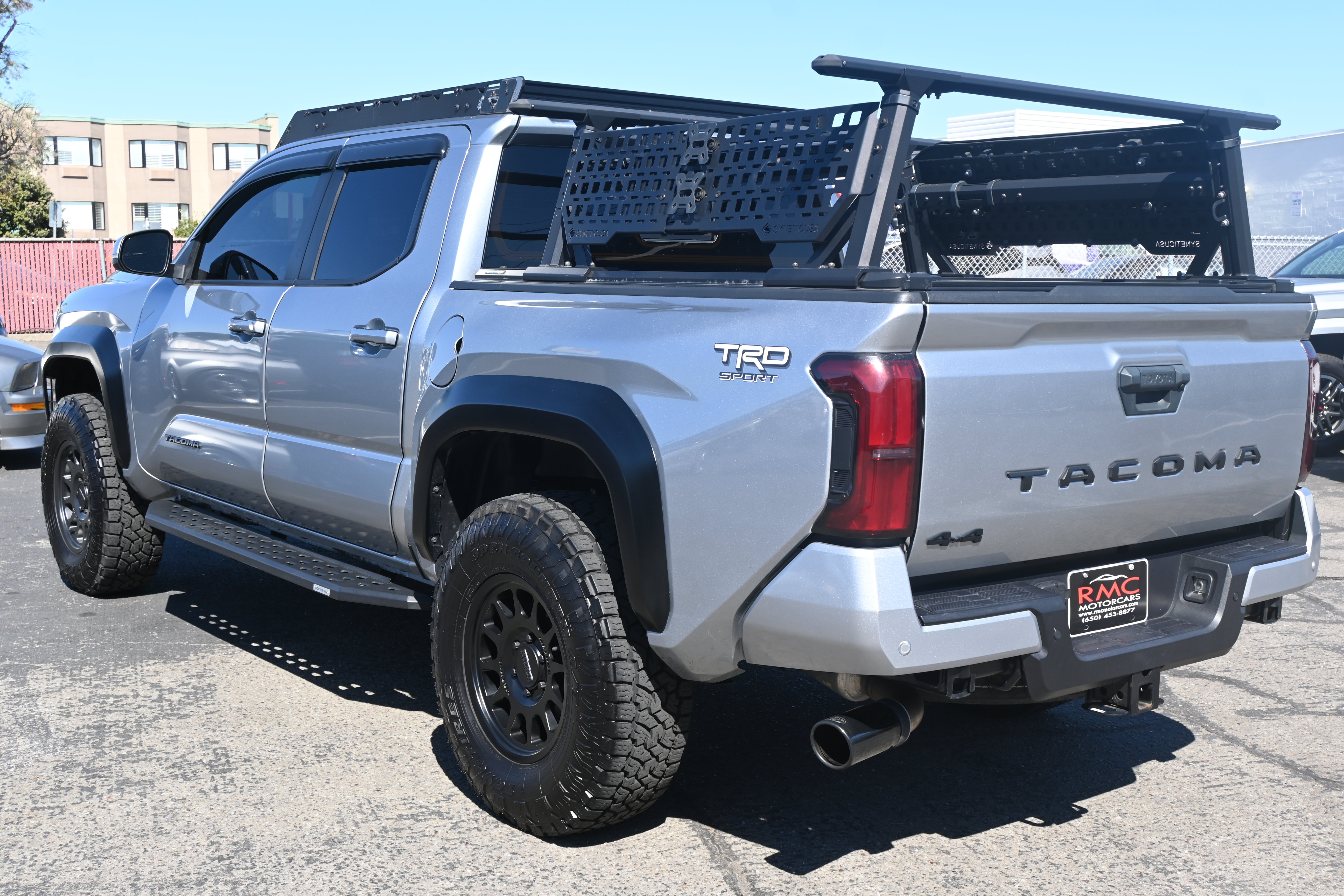Used 2024 Toyota Tacoma TRD Sport w/ TRD Sport Upgrade Package AWD/4WD image 8