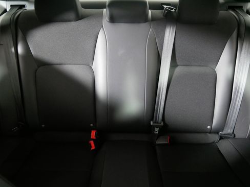 Used 2023 Honda Civic Sport image 13