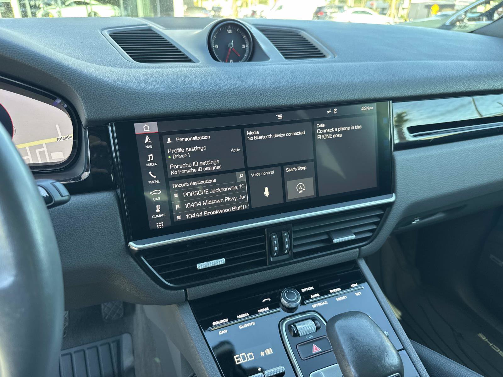 Used 2019 Porsche Cayenne AWD/4WD image 26