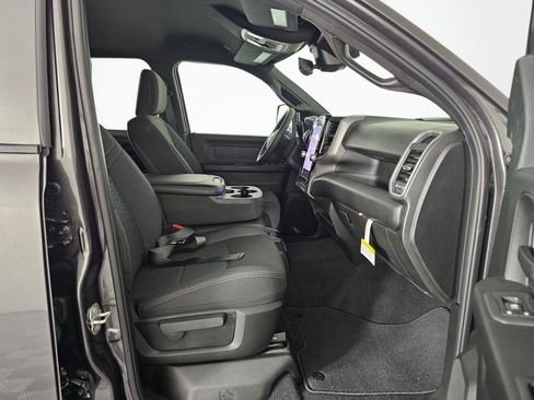 New 2026 RAM 2500 Tradesman AWD/4WD image 39