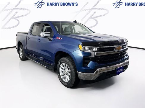 Used 2024 Chevrolet Silverado 1500 LT AWD/4WD image 25