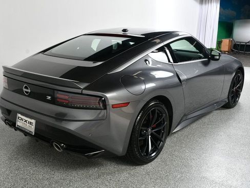 Used 2024 Nissan Z Performance w/ Floor Mat Package RWD image 7